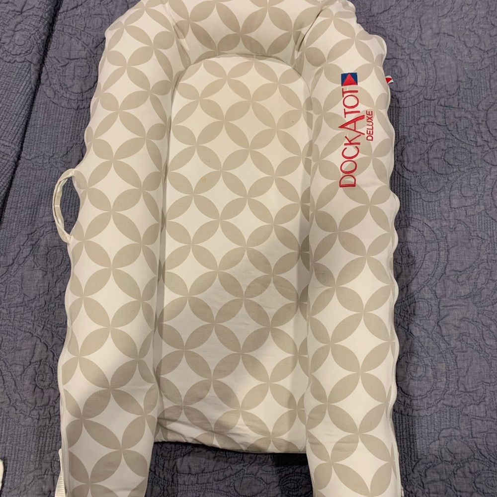 DockATot deluxe